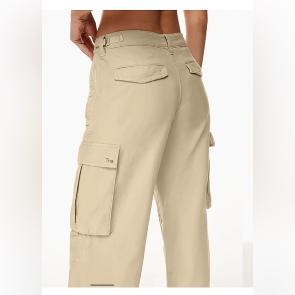 TNA Supply  Cargo Pant. Color is Gd humus beige. Size 4 short version. - Picture 5 of 16